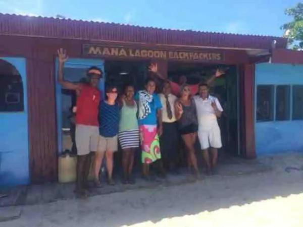 Mana Lagoon Backpackers Zewnętrze zdjęcie